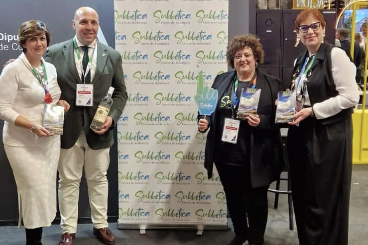 Los AOVE de Denominación de Origen están presentes en Fitur y Rute en “La Revuelta”